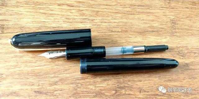国产钢笔精品KACO MASTER亚克力14K金尖钢笔评测