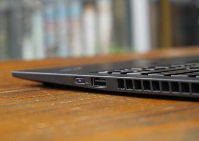 新鲜：买or不买？超长篇章为你解读新ThinkPad X1 Carbon