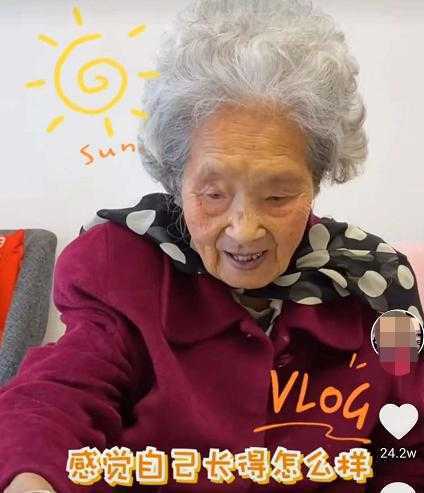 100岁“吃货奶奶”拍视频，粉丝高达588万，学会3个技巧很主要