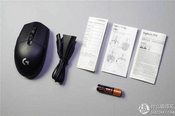 罗技G304无线游戏鼠标详细评测！轻盈精准，吃鸡利器