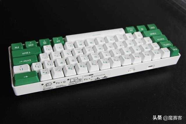 61键双模机械键盘分享——达尔优绿野EK861