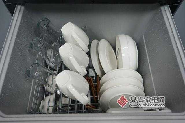 松下洗碗机评测：比手洗更清洁，用了就离不开