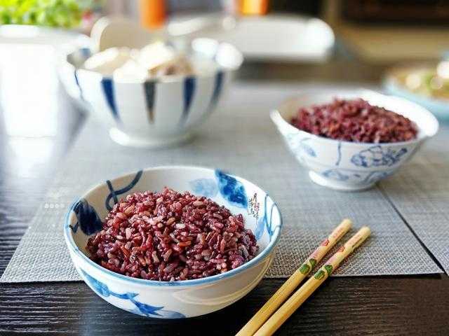 三色糙米饭营养比米饭高，为什么能减肥？应该怎么煮才准确？