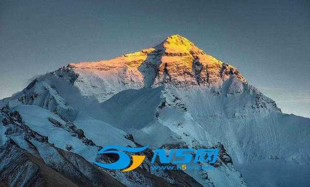 你知道珠穆朗玛峰到底多高吗？是8848米还是8844？
